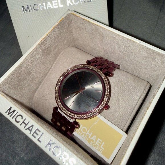 BNWT!!!! Michael Kors Darci Plum Watch main image 8